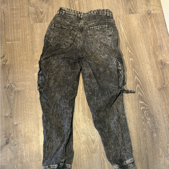 Garage Black Cargo Jeans - Picture 4 of 6